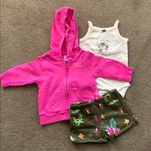 NWOT Carter’s 3M short set